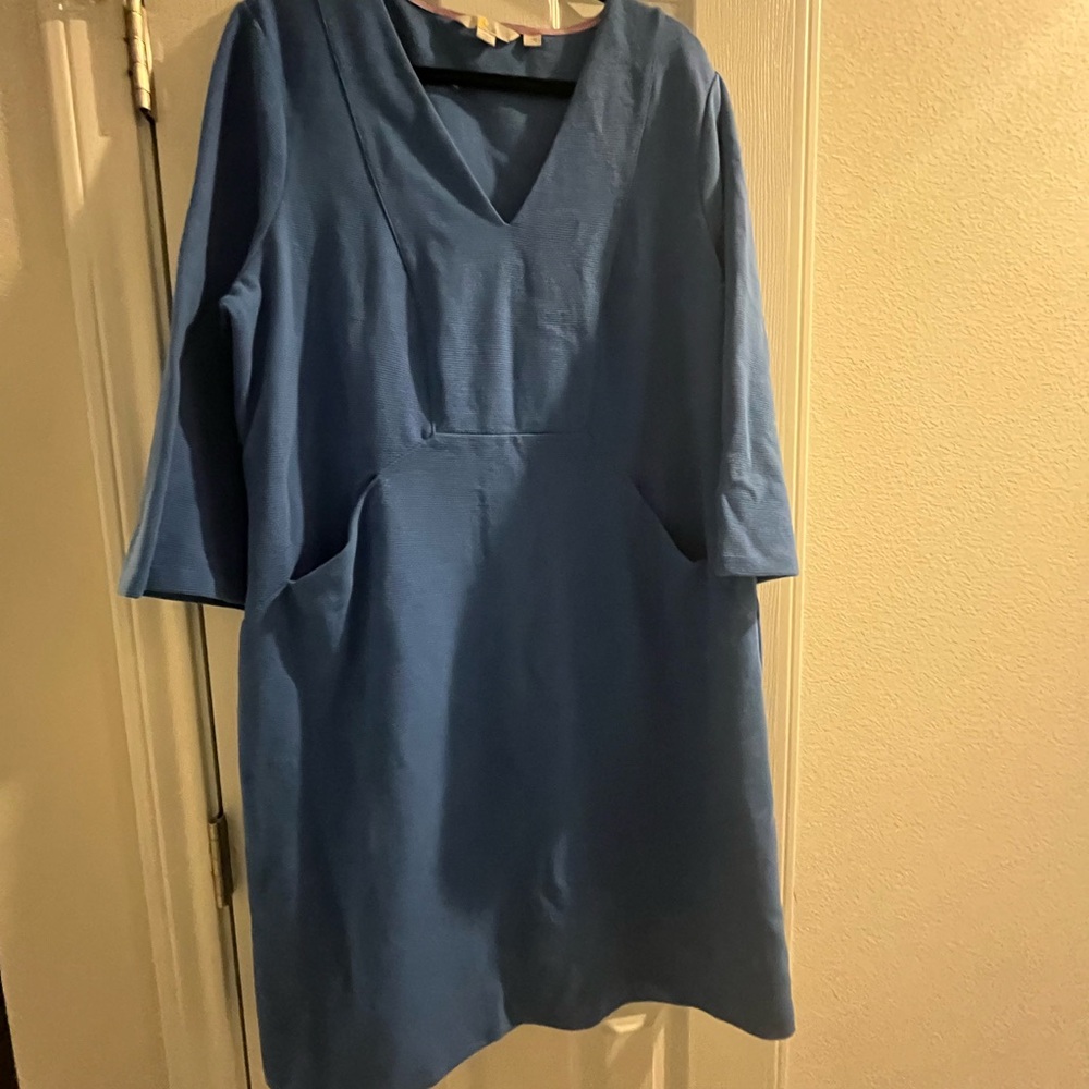 Boden Blue V-Neck Shift Dress with Pink Trim
